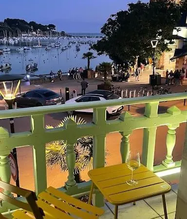 Sea View Harbor. Vue Mer. 4 ポルニック